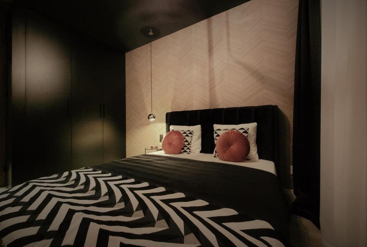 Park Apartament Z Duzym Tarasem - Proplace กอร์ซุฟเวียลคอปอลสกี ภายนอก รูปภาพ