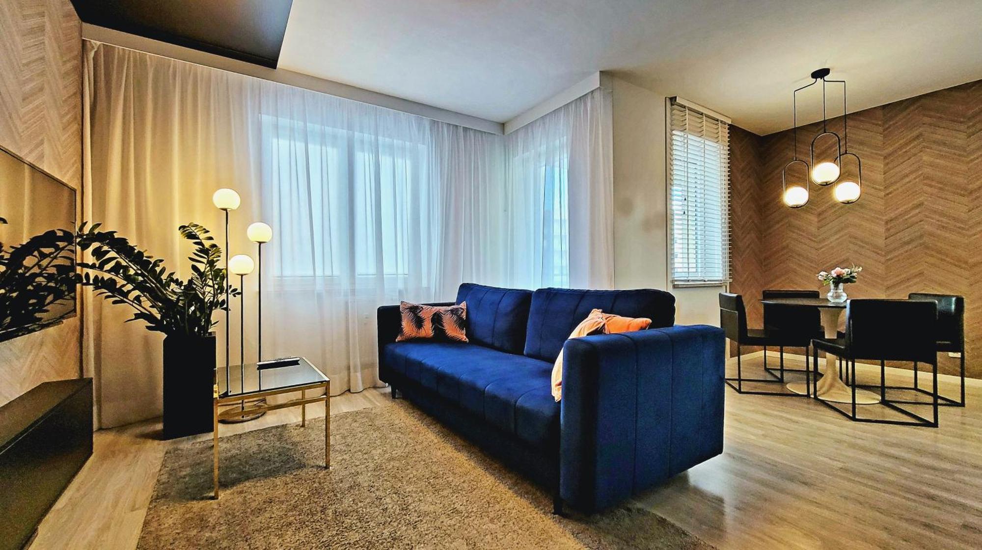 Park Apartament Z Duzym Tarasem - Proplace กอร์ซุฟเวียลคอปอลสกี ภายนอก รูปภาพ